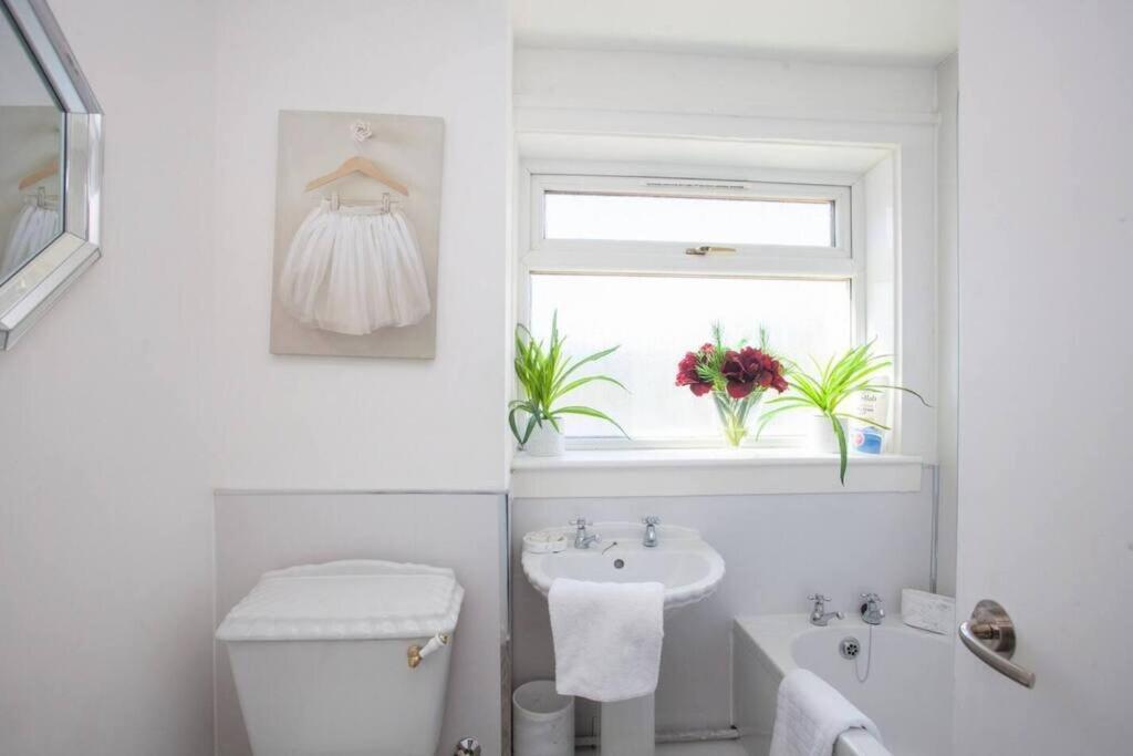 Appartamento Cosy 1 Bed With Parking In City Centre Glasgow Esterno foto