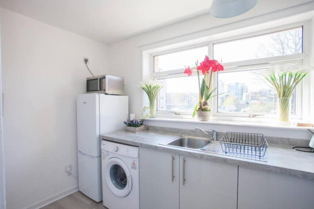 Appartamento Cosy 1 Bed With Parking In City Centre Glasgow Esterno foto